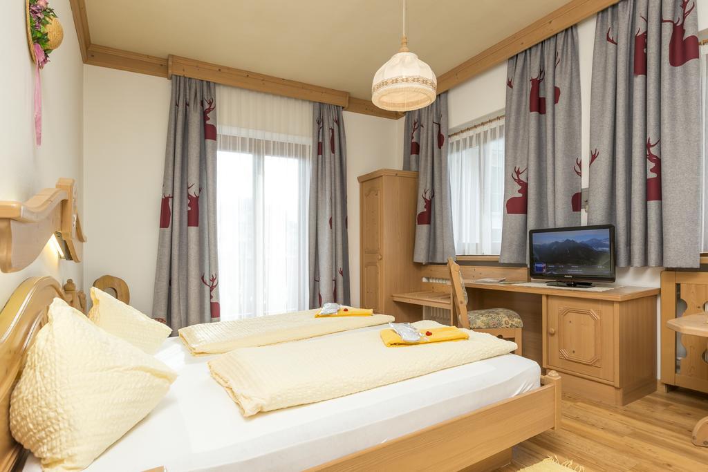 Landhotel Tharerwirt Olang Eksteriør bilde